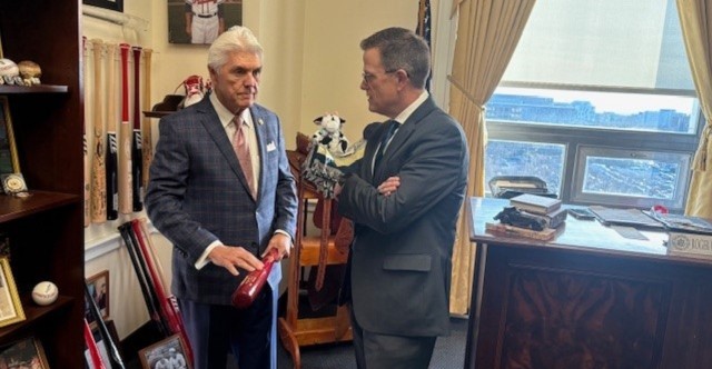 Scott Simpson and Rep. Roger Williams