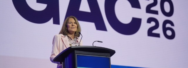 Karen Harbin onstage